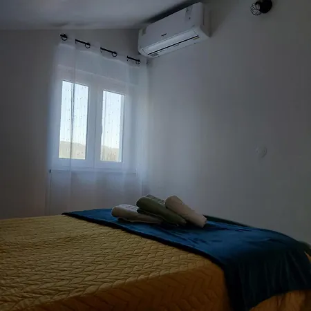 Casa Serra A Vista Al/140571 Ferienhaus Pedreiras (Leiria)